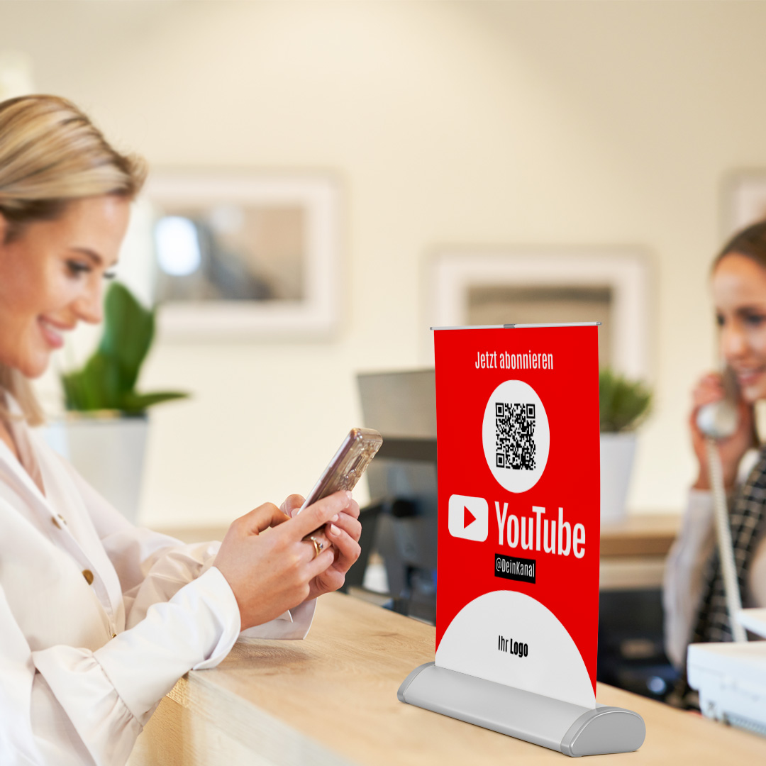 Mini-Roll-Up Aufsteller für Youtube YOU70 mit QR-Code + Logo-7.image